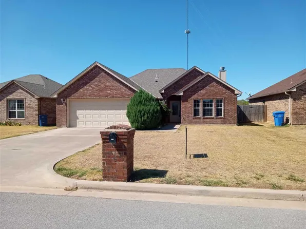 410 NW Granite Ave, Cache, OK 73527