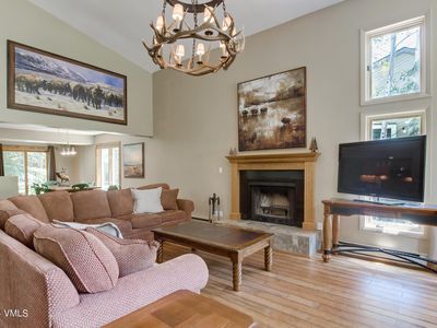 105 Grouse Ct APT E, Avon, CO, 81620