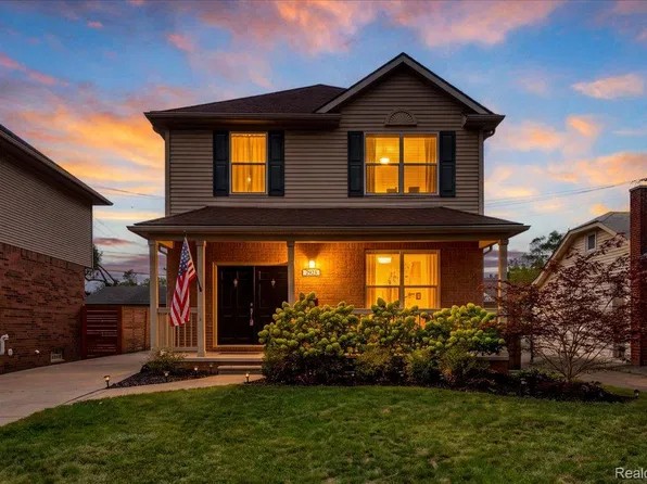 2923 Ellwood Ave, Berkley, MI 48072