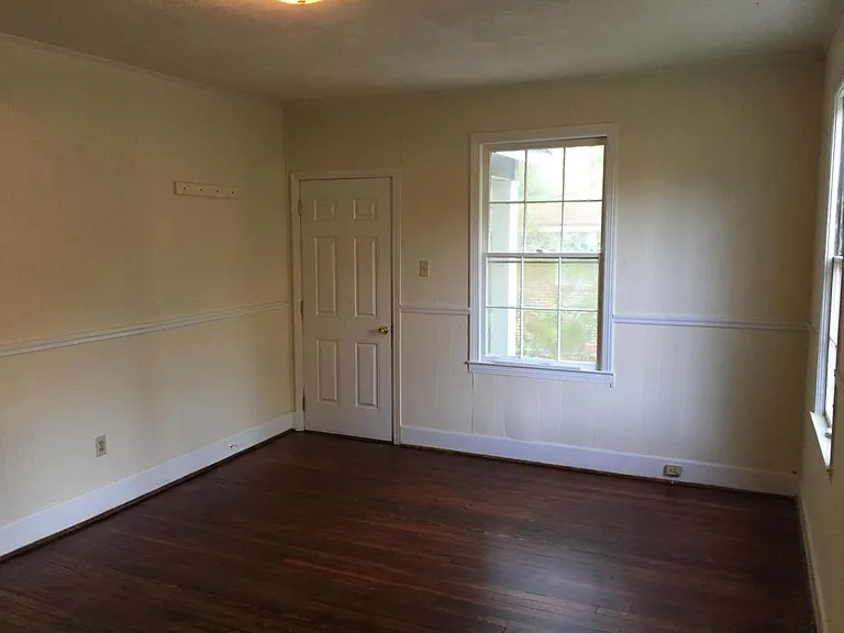 115 Malone Dr NW — Photo 4