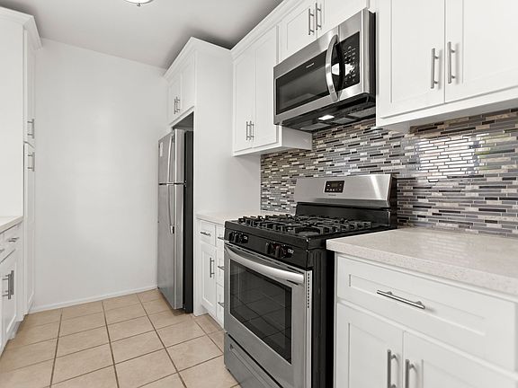 5th image of 325 S Rexford Dr #4-2/1