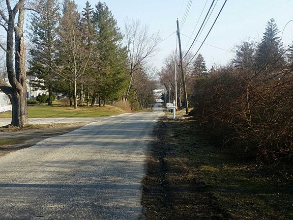 5th image of 6137 Meridian Dr