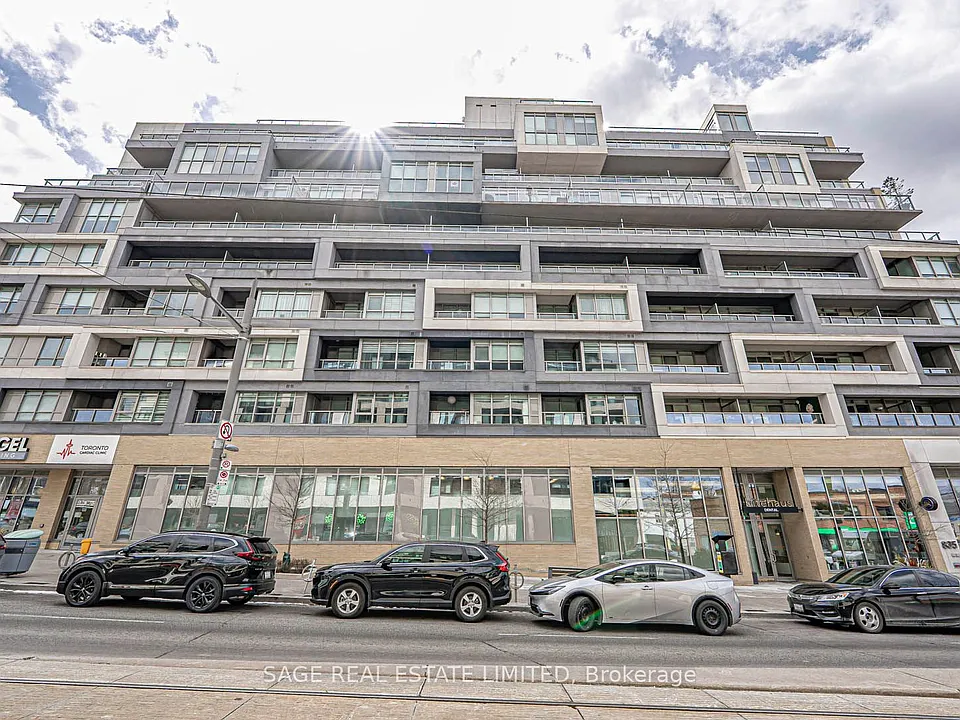835 Saint Clair Ave W #406