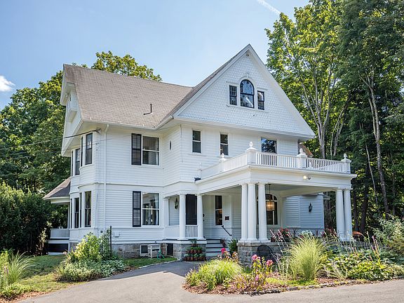 480 Main Street South