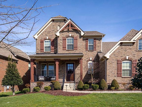 3rd image of 1666 Briarcliff Dr
