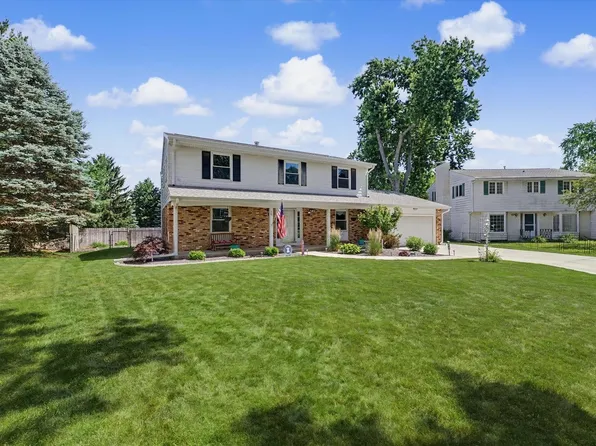 10 Stanford Pl, Champaign, IL 61820