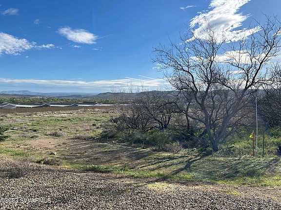 3rd image of 0 Finnie Flat Road
