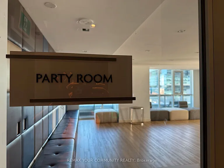 120 Parliament St #501 — Photo 11