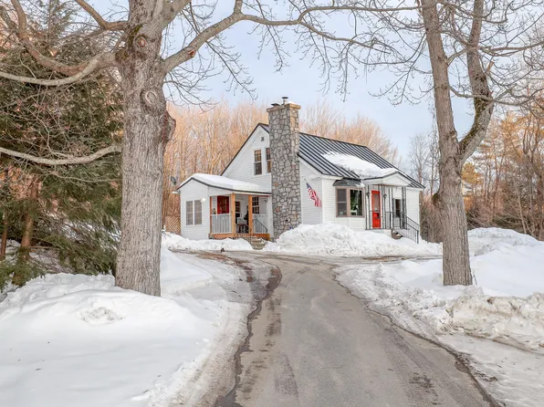 235 Highland Terrace, Mexico, ME 04257