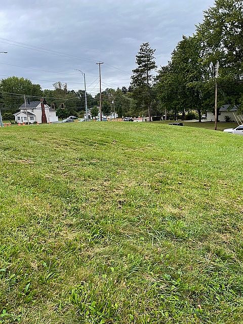 1st image of 5208 Brunnerdale Ave NW