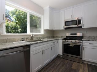 4992 Underwood Dr, Santa Rosa, CA 95409