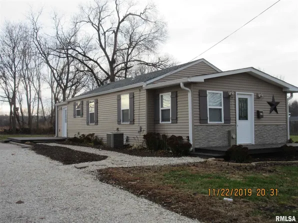 602 3rd Ave W, Milan, IL 61264
