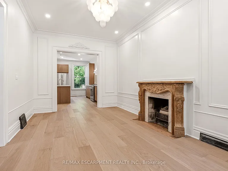 131 Markland St — Photo 21