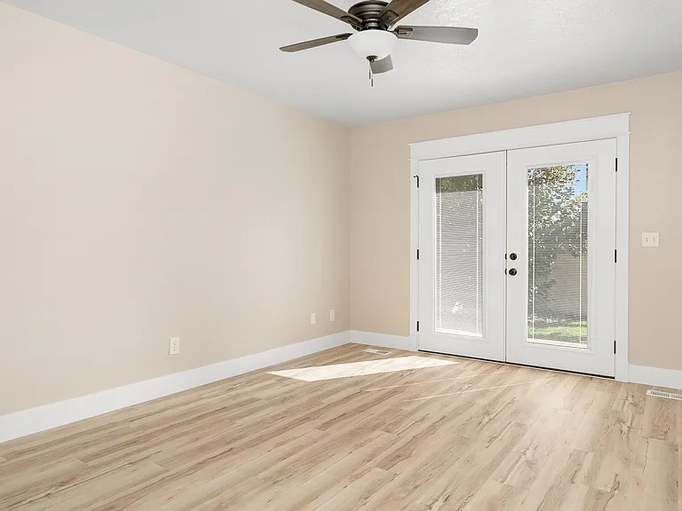 14192 W Chadford Dr — Photo 24
