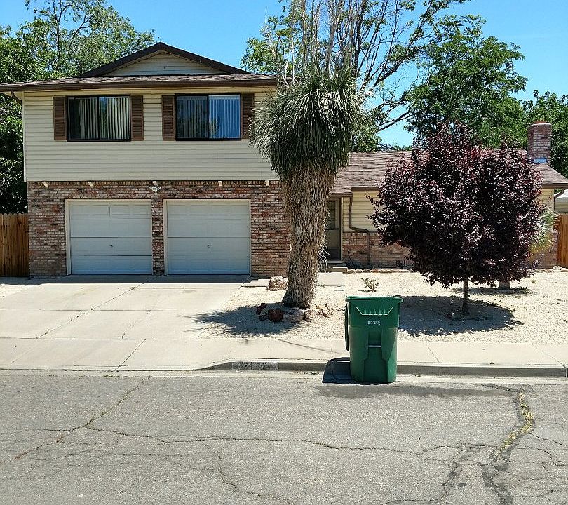 1st image of 2192 Denevi Dr