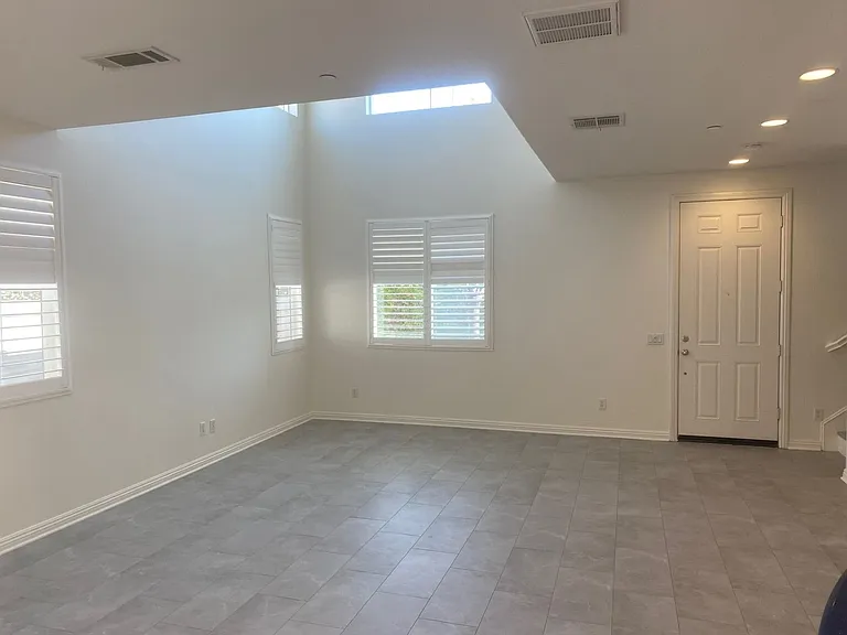 3630 Dunkirk Dr — Photo 4
