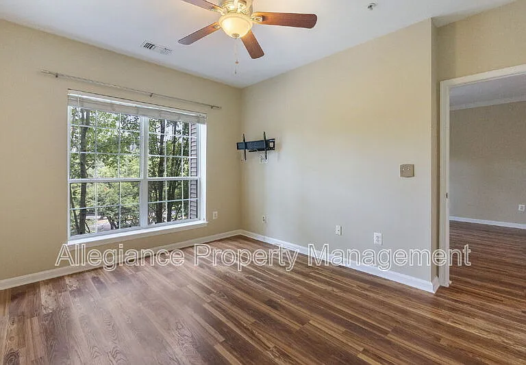 4551 Strutfield Ln #4231 — Photo 11