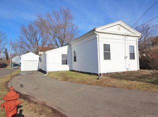 21 Silver St, Portland, CT 06480