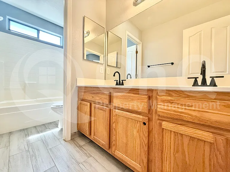 3575 E Calistoga Dr — Photo 22