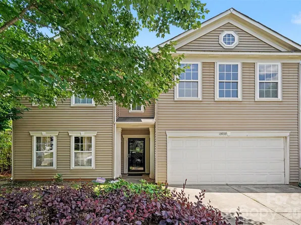 13933 Pinyon Pine Ln, Charlotte, NC 28215