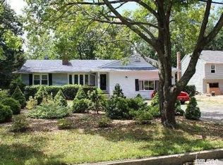 380 Browns Rd, Nesconset, NY 11767
