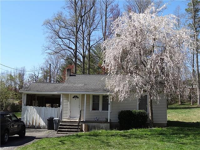 1st image of 109 Fir St