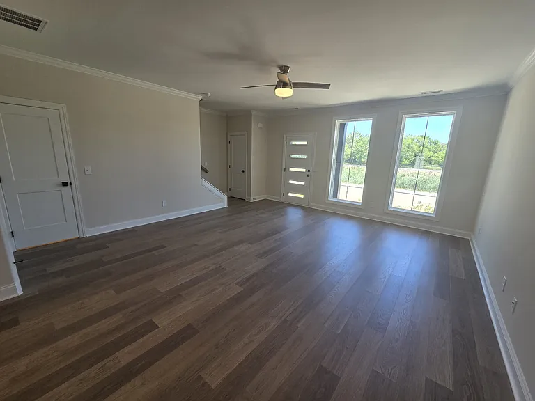 1345 Rebecca Johns Dr — Photo 3
