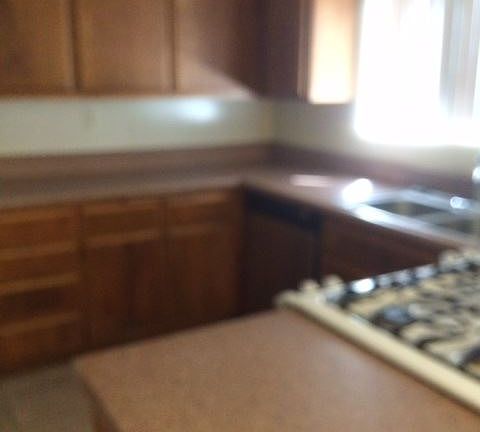 5th image of 265 Loma Ave #A