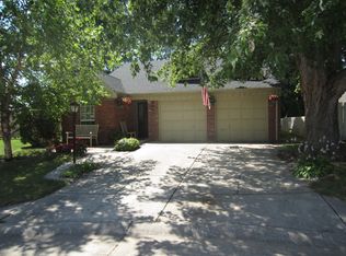 6607 Pointe East Ct, Indianapolis, IN