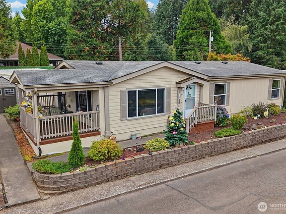 2nd image of 930 Trosper Road SW SPC123