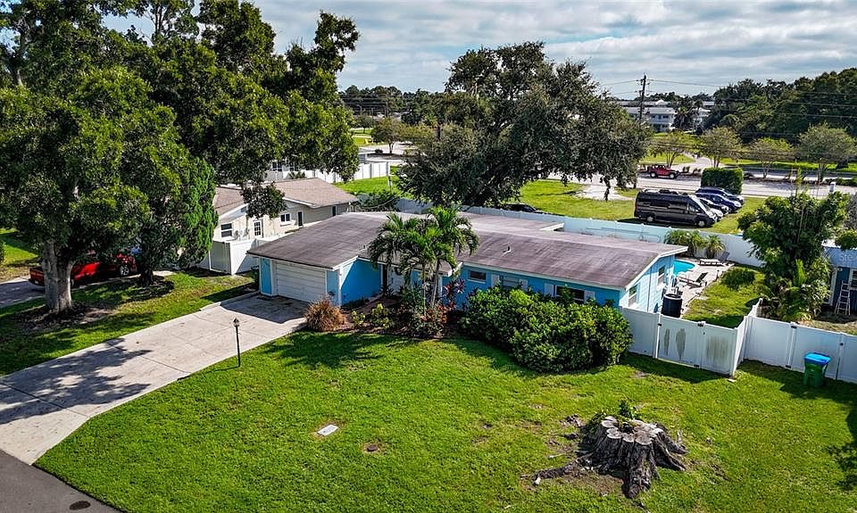 1st image of 8465 RIDGEWOOD CIRCLE