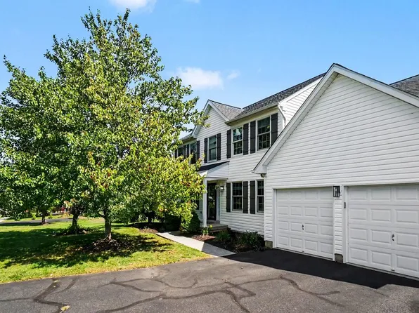 1008 E 4th St, Red Hill, PA 18076