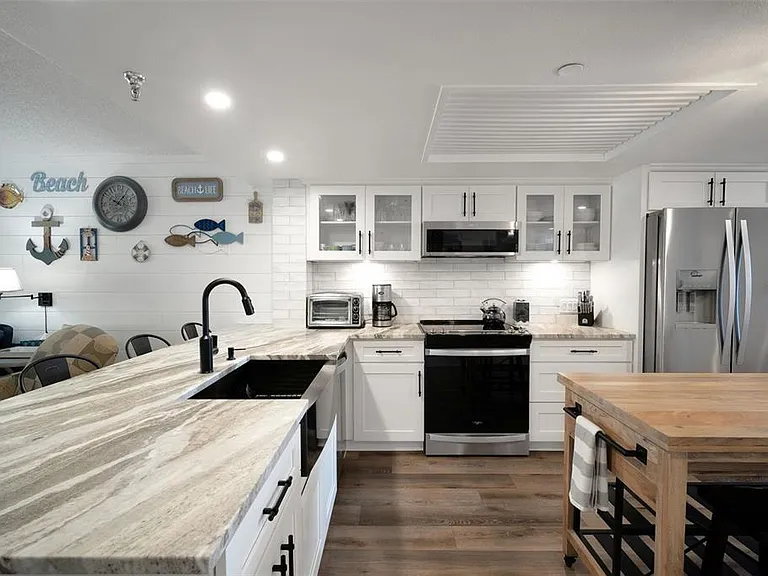 6035 Sea Ranch Dr #215 — Photo 7