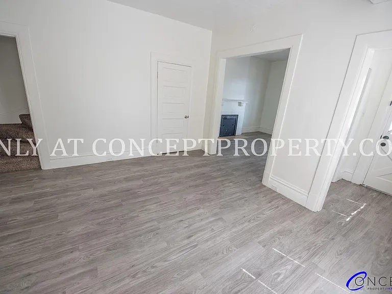 5000 S Jones Ct — Photo 43