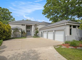 20 Hiawatha Dr, Battle Creek, MI 49015