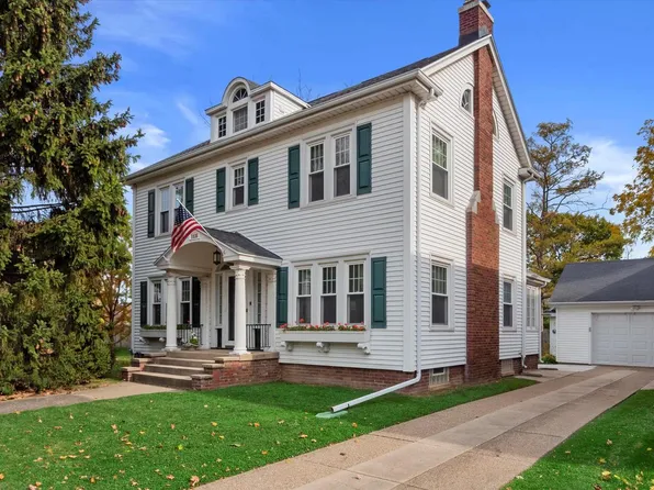 1839 Carlisle AVENUE, Racine, WI 53404