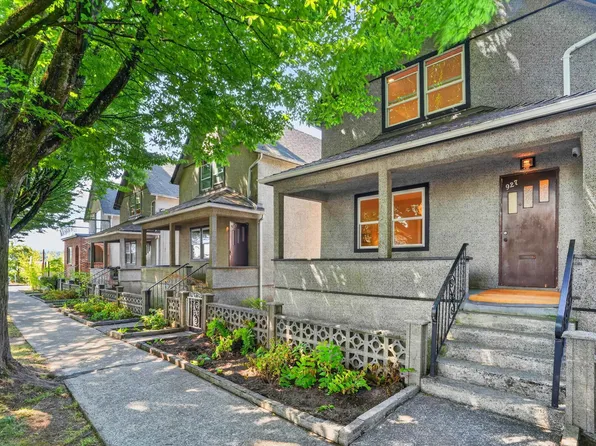927 Princess Ave #945, Vancouver, BC V6A 3E8