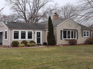 4155 North 110th STREET, Wauwatosa, WI 53222