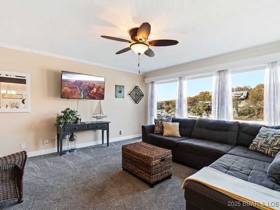 123 Indian Pointe #123, Osage Beach, MO 65065