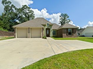 34 Higgins Cutoff Rd, Sumrall, MS 39482