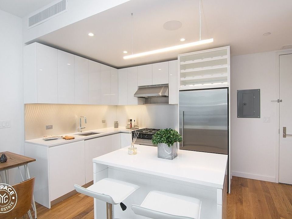1st image of 436 Albee Sq #8H