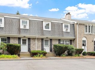 130 Fieldstone Dr UNIT 130, Londonderry, NH 03053