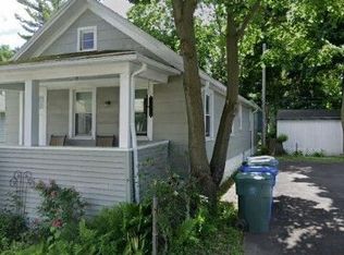 76 Seager St, Rochester, NY 14620