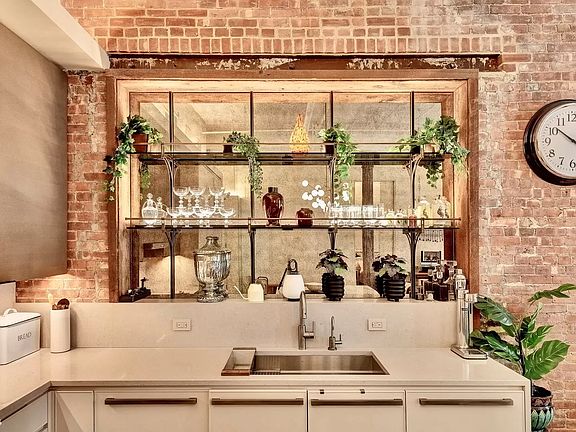 3rd image of 477 Broome St APT 33