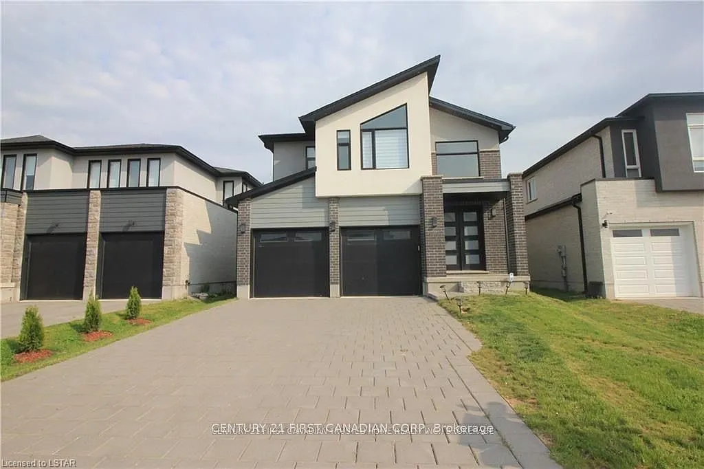 3 bed, $3,400 — Photo 1