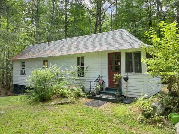6 Kehonka Hill Road, Wolfeboro, NH 03894
