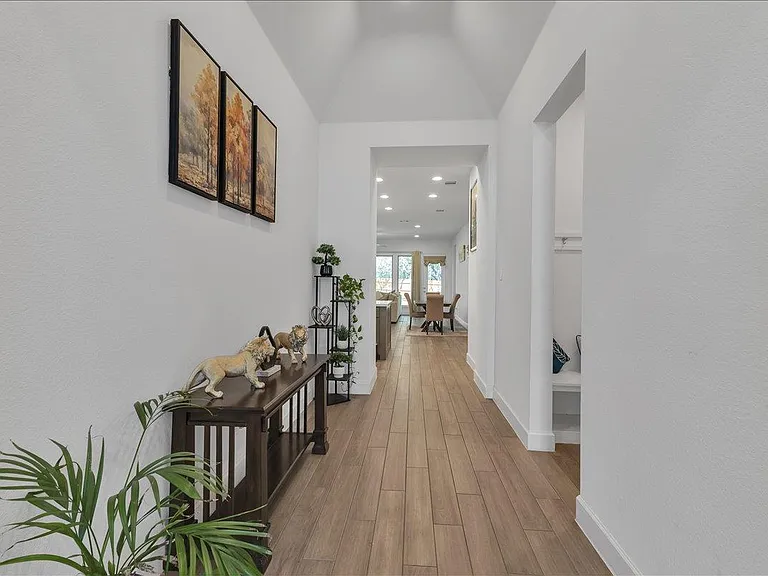 5844 Sean Paul Ln — Photo 11