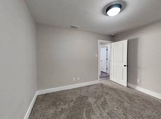 4606 Meadow St, Dallas, TX 75215