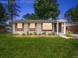 29815 Marshall St, Southfield, MI 48076