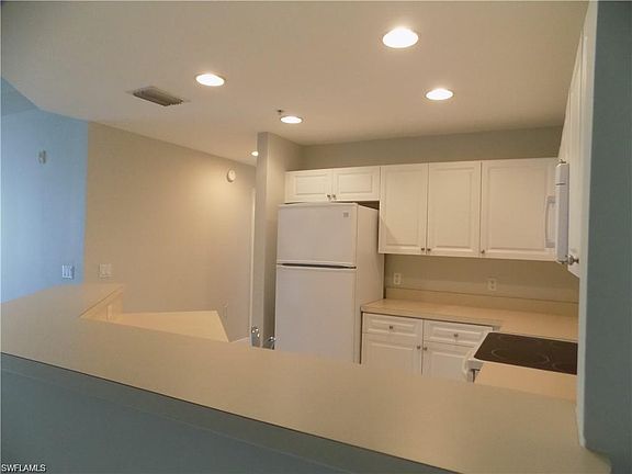 3rd image of 3965 Pomodoro Cir Unit 303
